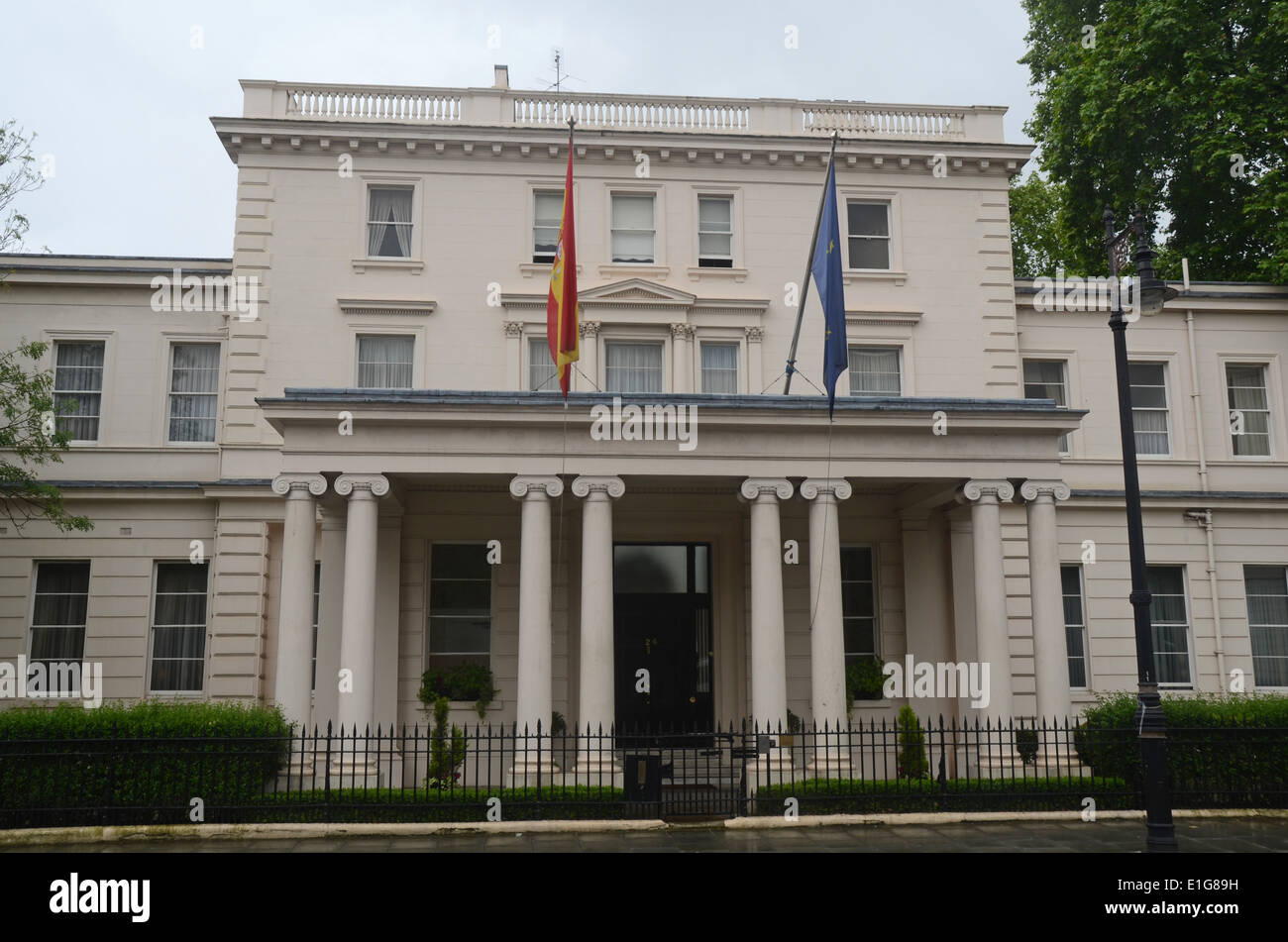 Spanish embassy london hires stock photography and images Alamy