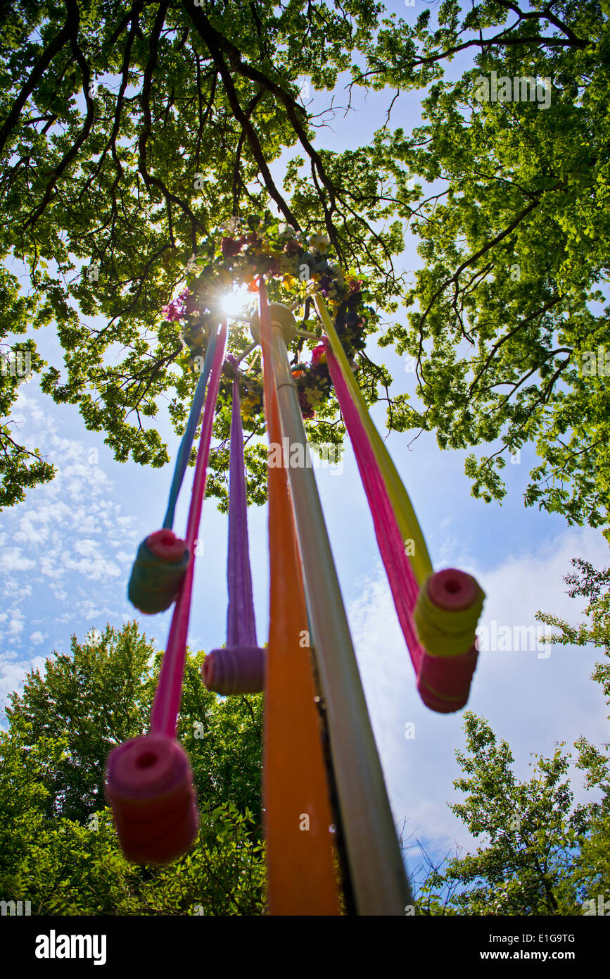 Maypole may pole ribbon hi-res stock photography and images - Alamy