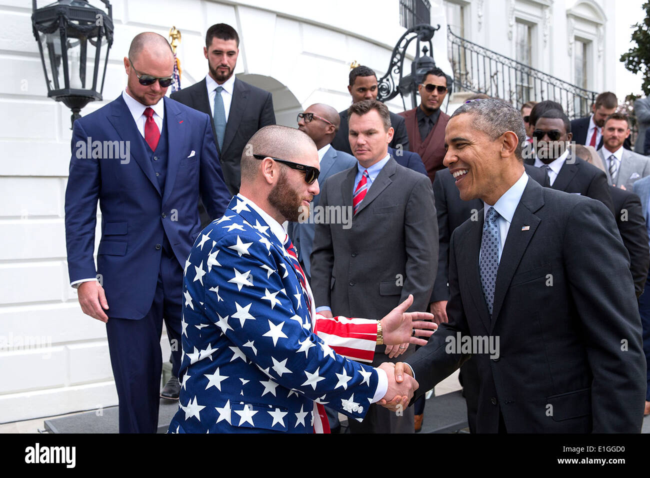 Red Sox outfielder Jonny Gomes met his tattoo twin