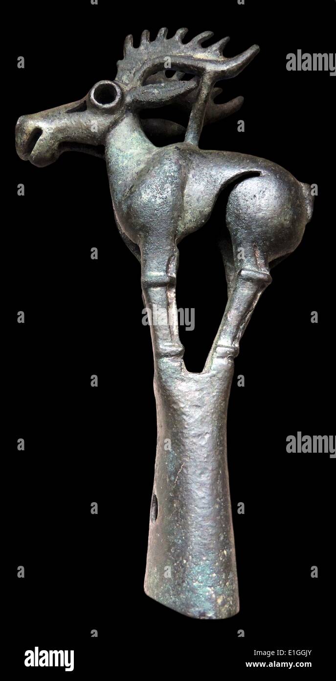 Bronze pole-top in the form of an elk.  Ordos type, 6th-5th century BC. Stock Photo