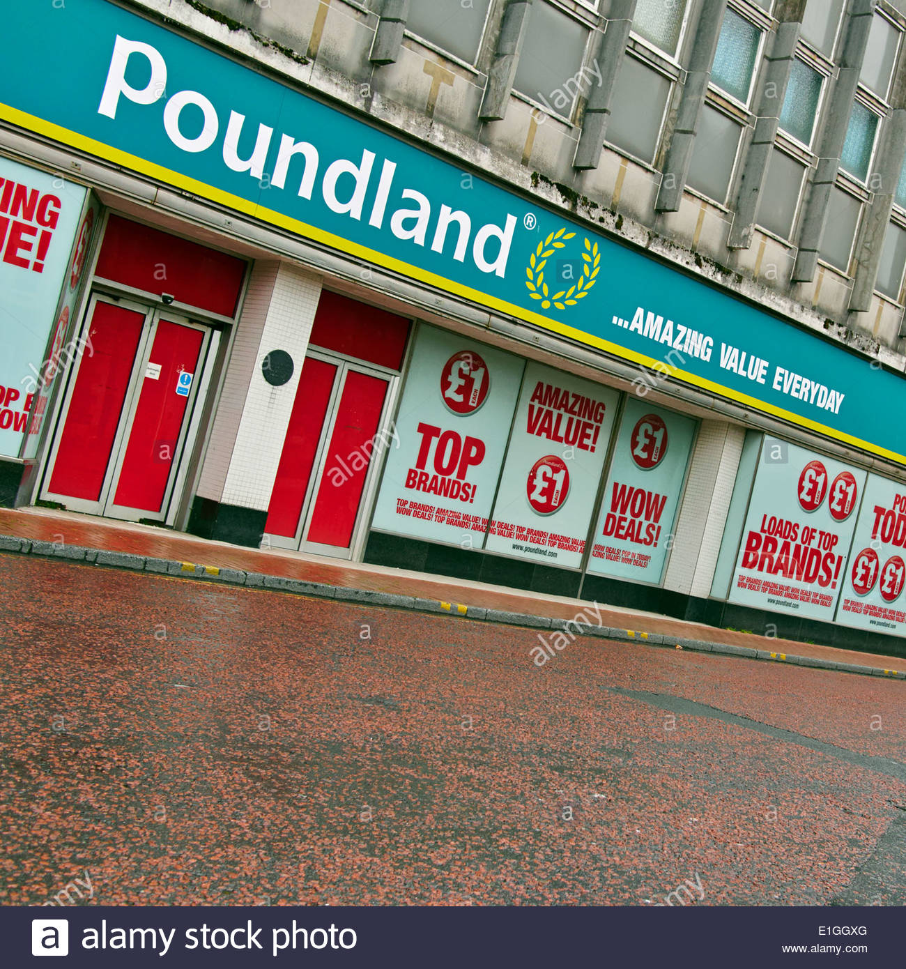 Poundland Window High Resolution Stock Photography and Images Alamy