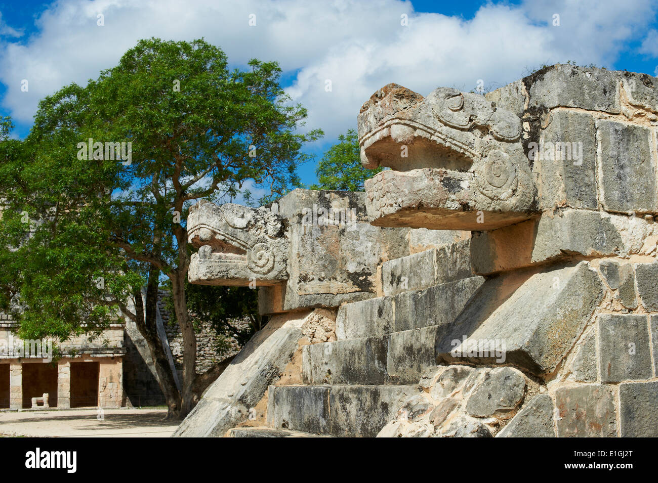 Mexico, Yucatan state, Chichen Itza archeological site, World heritage of UNESCO, the snake head, ancient mayan ruins Stock Photo