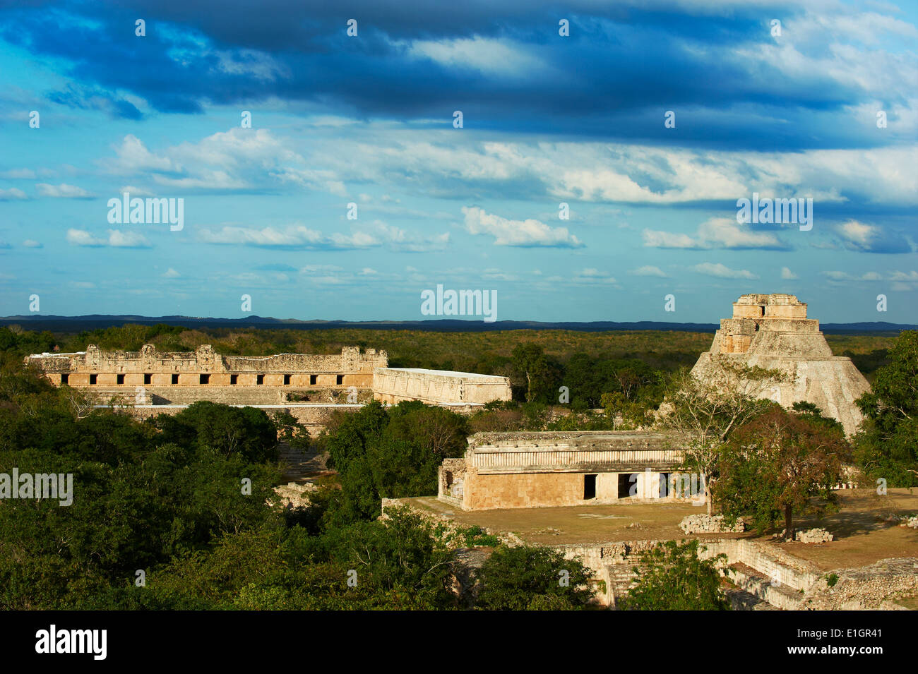 Mexico, Yucatan state, Uxmal, archaeological Mayan site, world heritage of the UNESCO, Magicians Pyramid, Governor's Palace Stock Photo