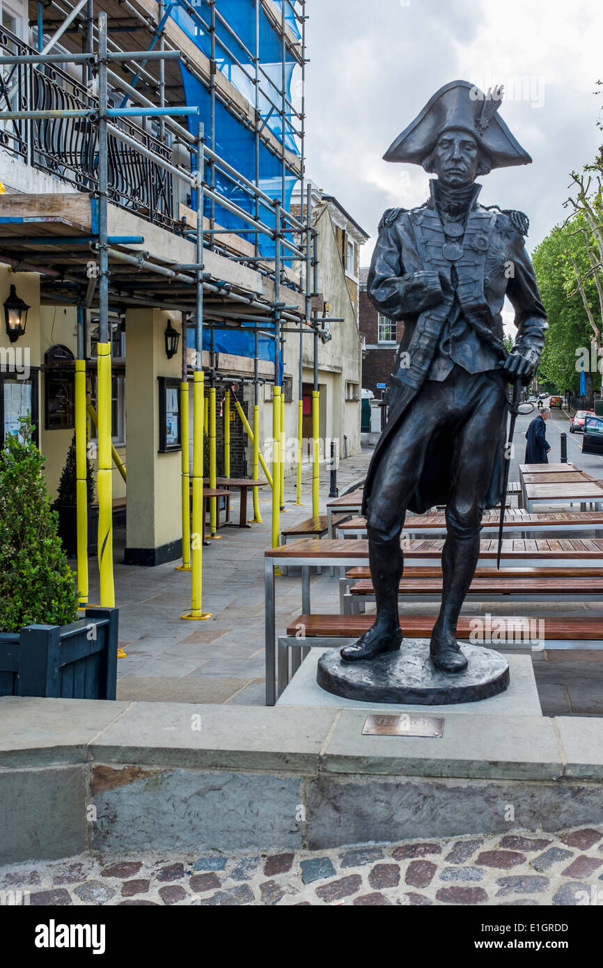 Statue of Horatio Nelson outside Trafalgar Tavern, Greenwich, London, UK Stock Photo