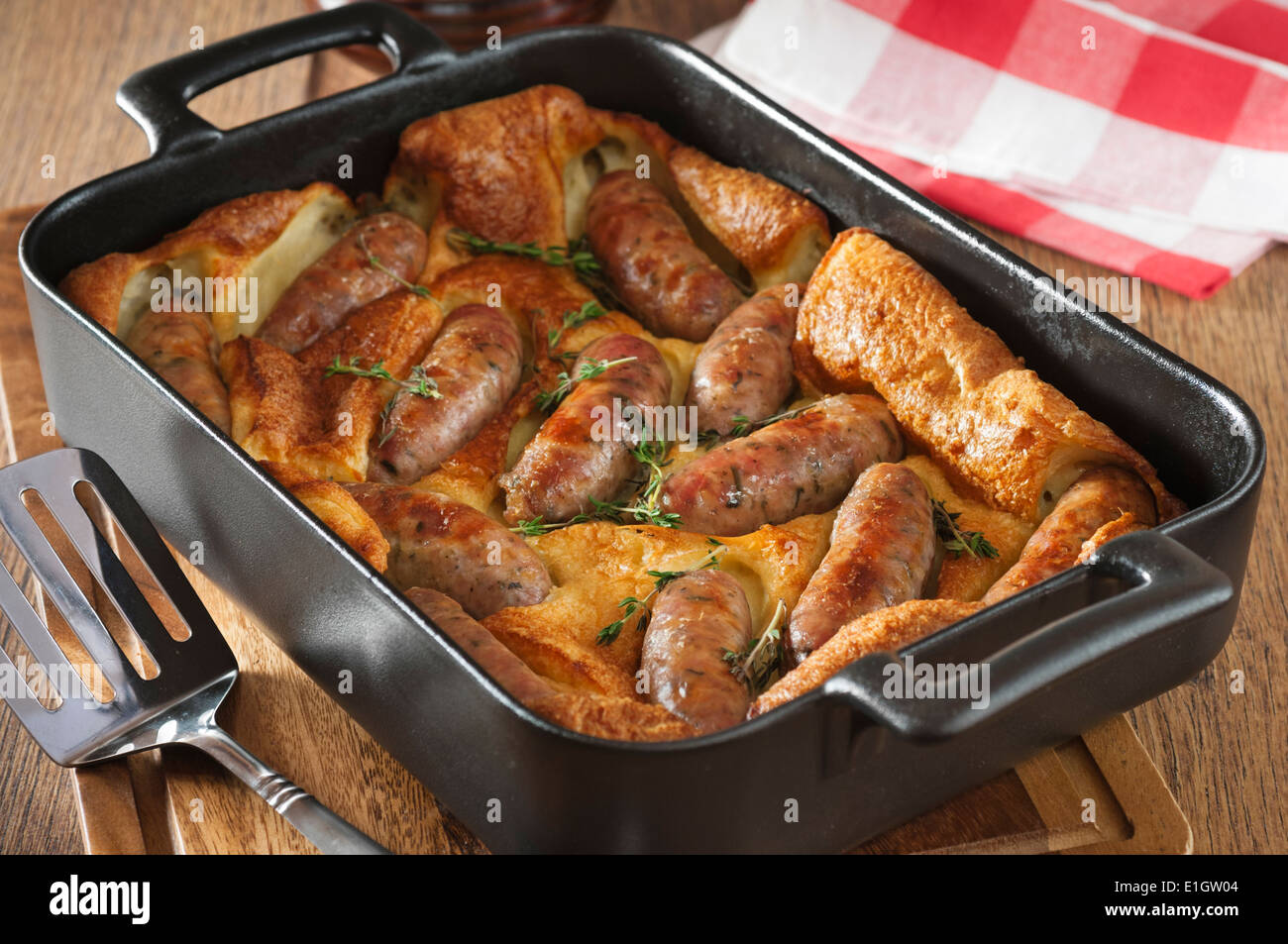 Toad in the hole hi-res stock photography and images - Alamy