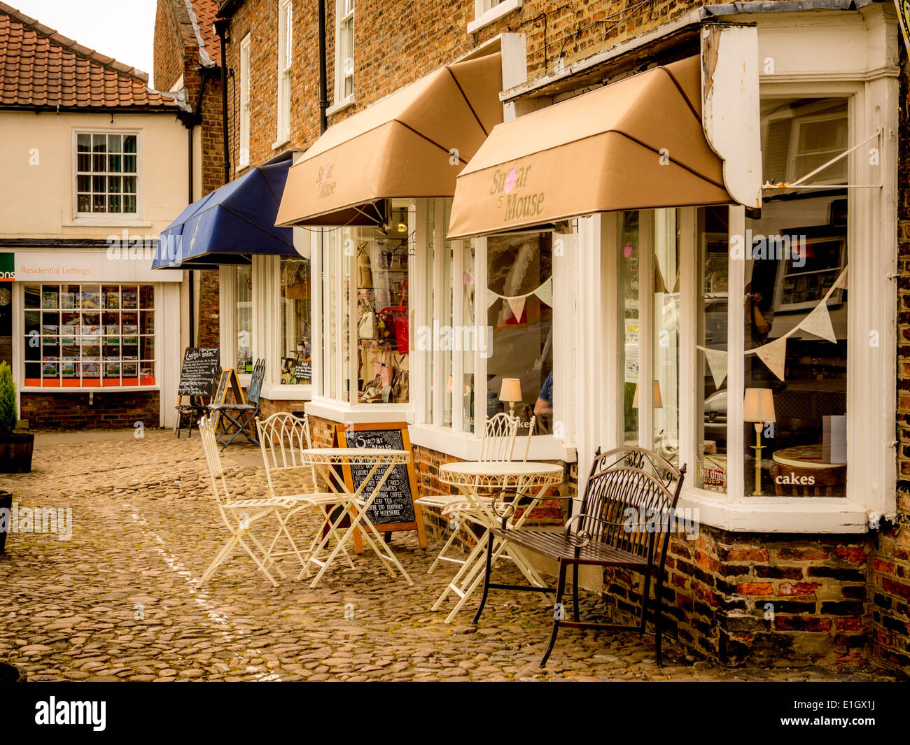 Cafes and shops, Easingwold, North Yorkshire, UK. Stock Photo