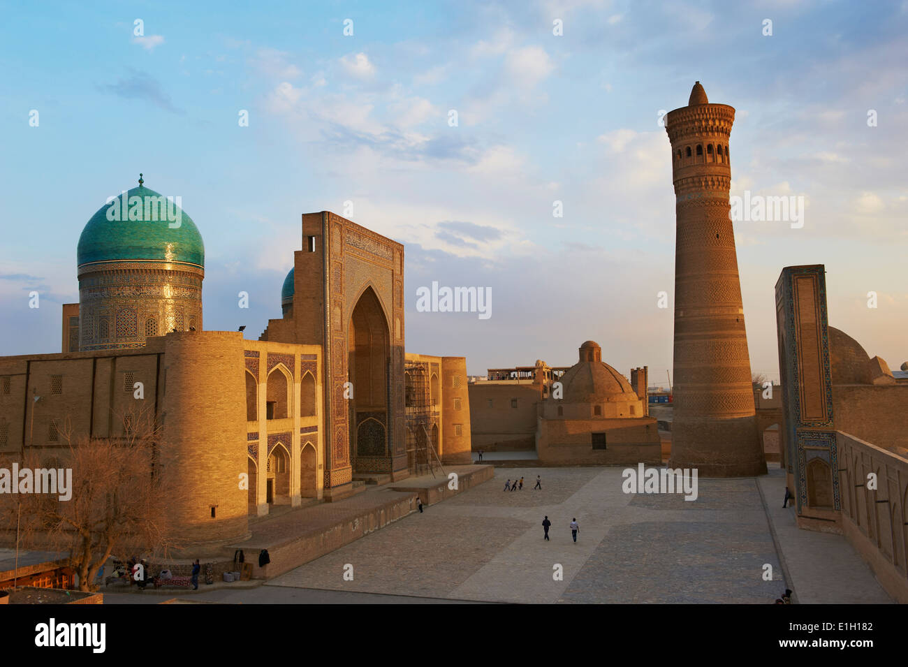 Uzbekistan, Bukhara, Unesco world heritage, Kalon mosque and Mir I Arab Stock Photo