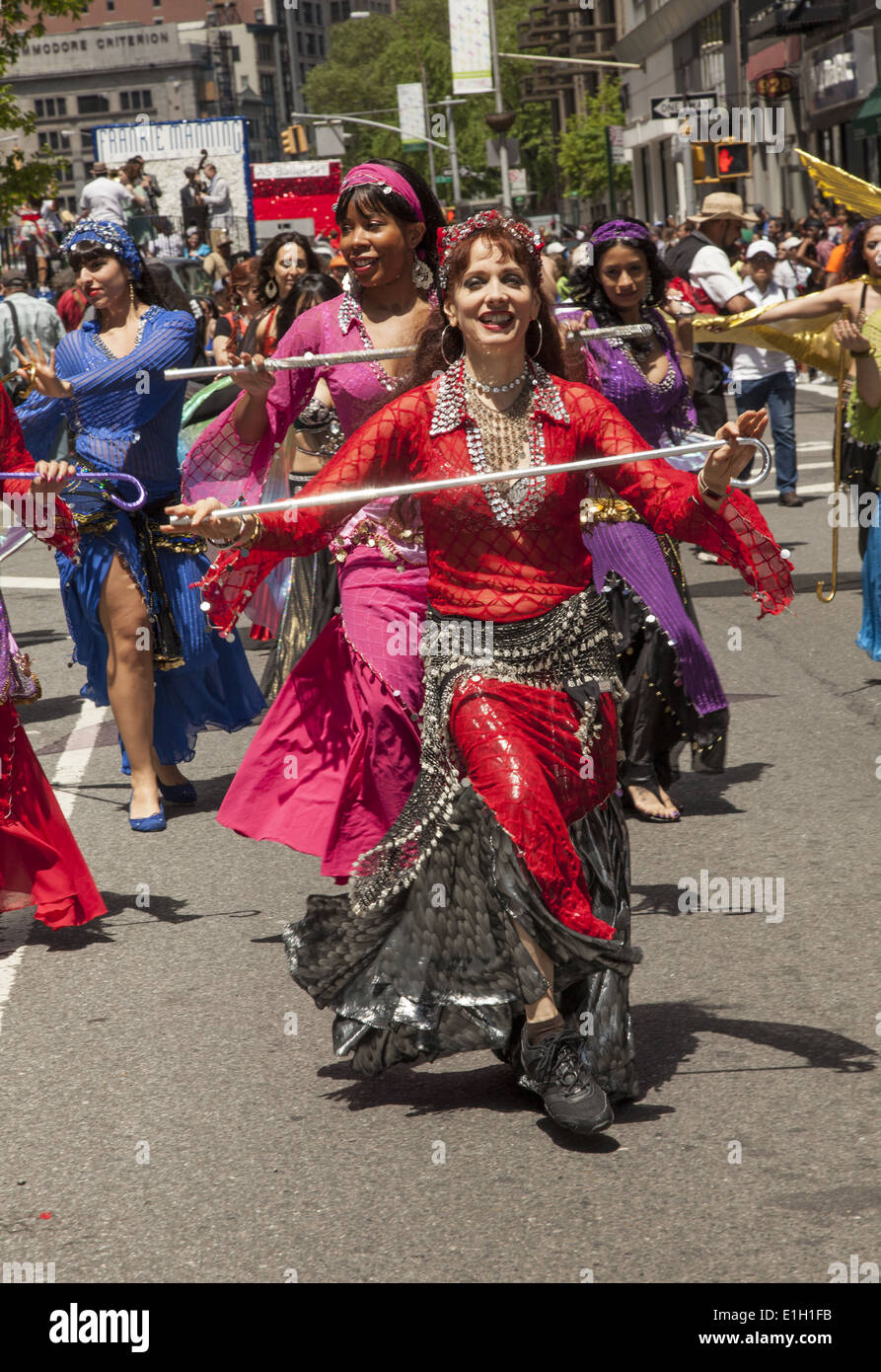 many-dance-groups-from-many-different-cultures-participate-in-the-nyc
