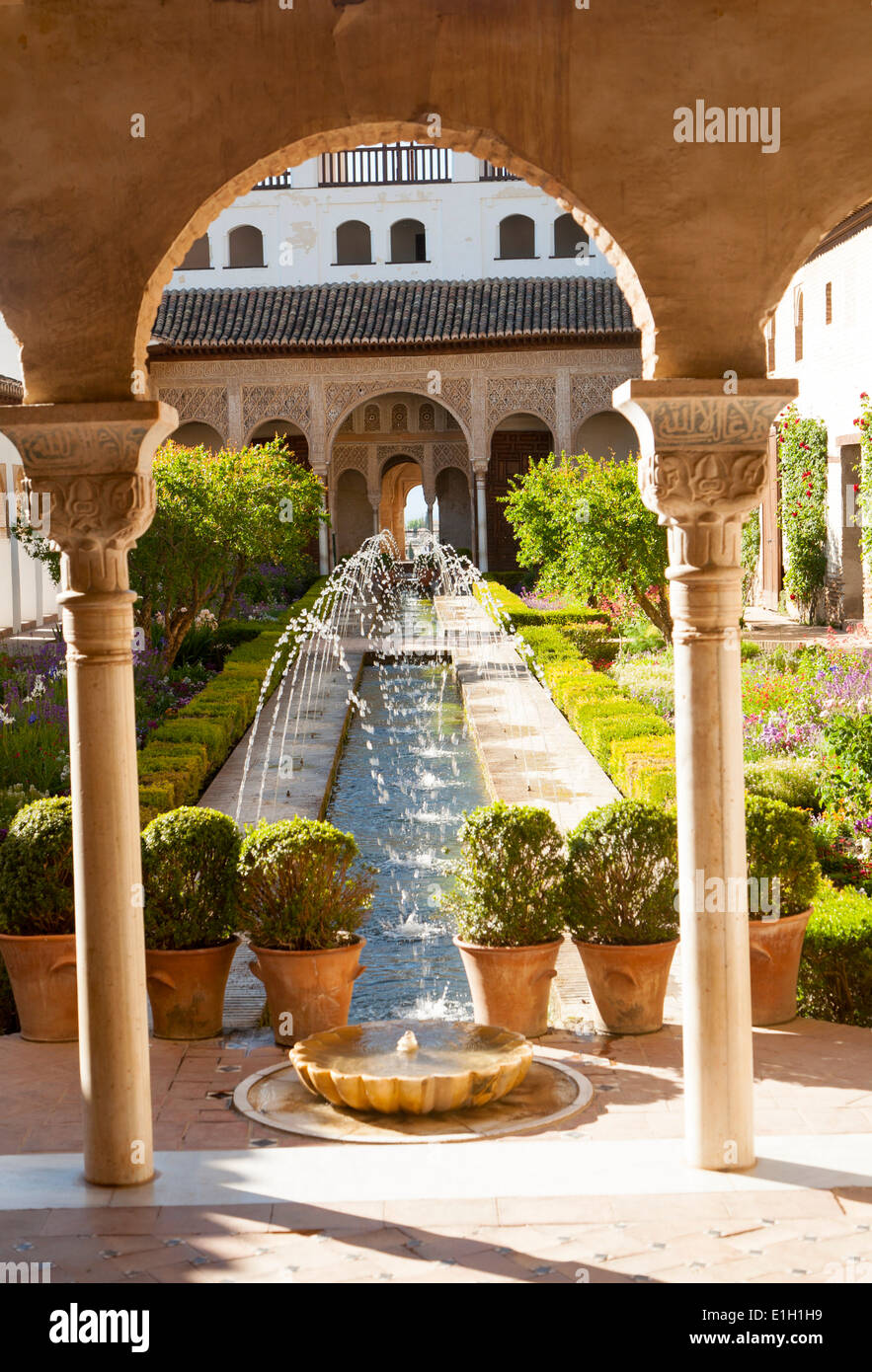 Patio de la Acequia, Court of the water Channel, Generalife palace
