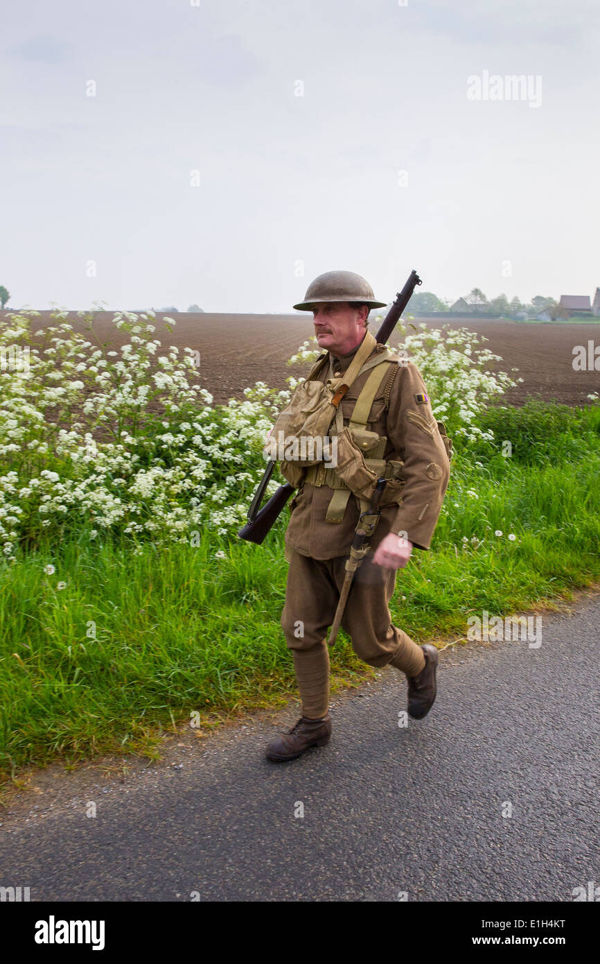 Ww1 british soldier uniform hi-res stock photography and images - Alamy