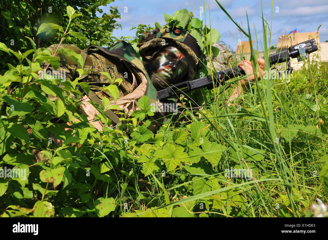 Croatian Ground Forces Pvt. Prajkovi'c Gorseic changes his magazine during a field training exercise as part of Immediate Respo Stock Photo