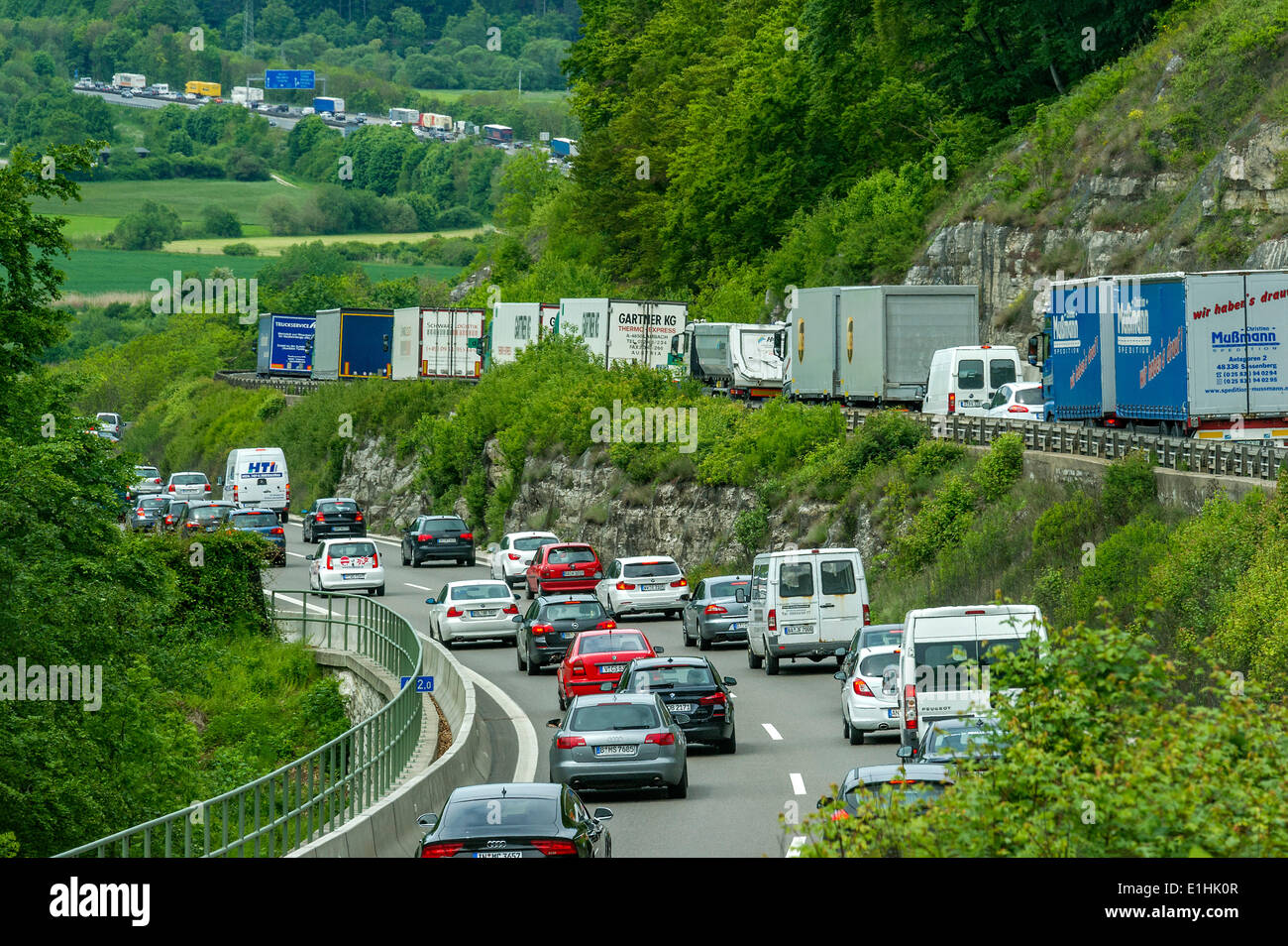 Traffic jam at Kindinger Berg to Greding in the Altmühltal, A9 motorway near Kinding, Upper Bavaria, Bavaria, Germany Stock Photo