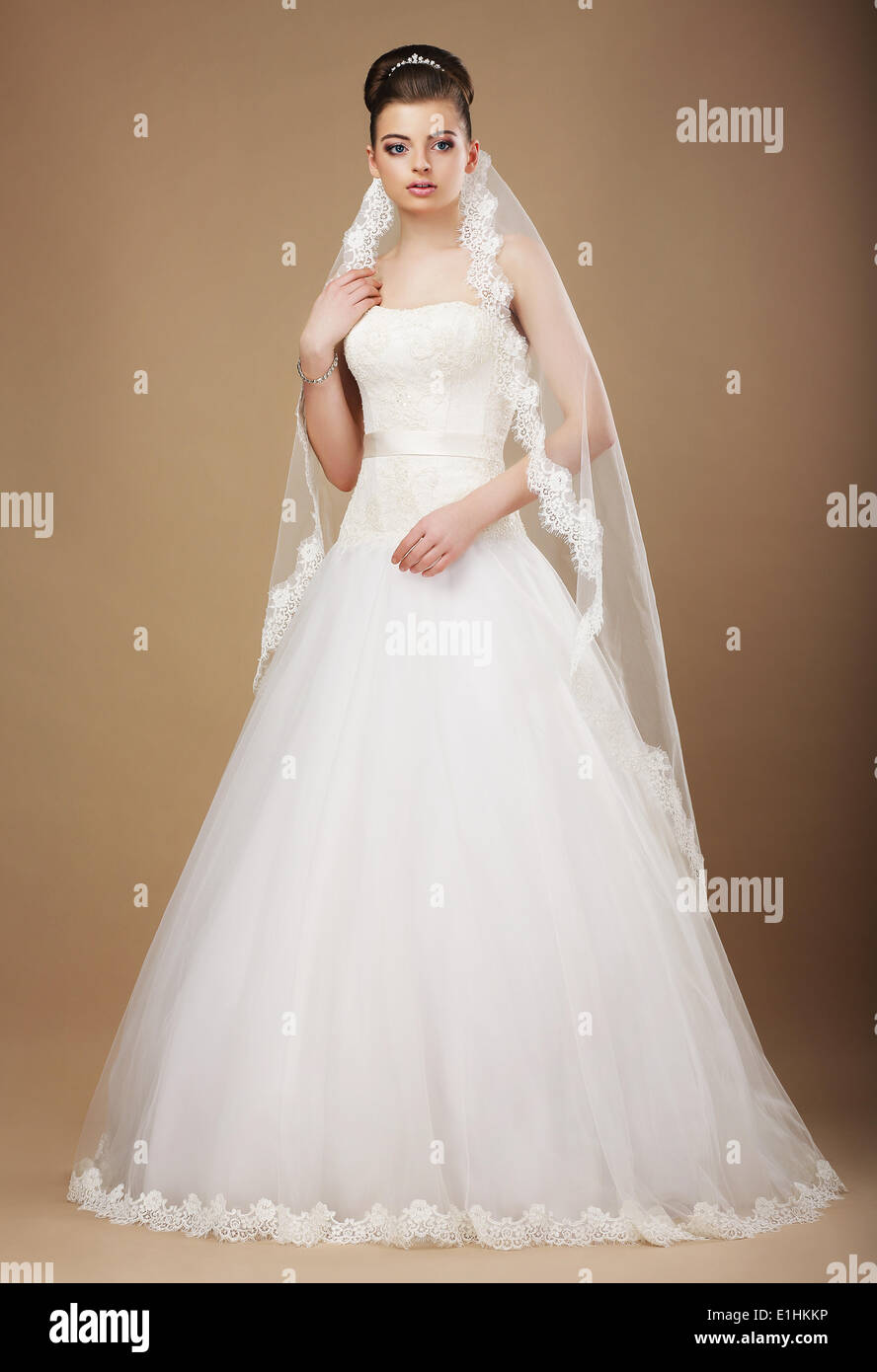 Wedding. Beautiful Graceful Bride in White Long Dress and Viel Stock ...