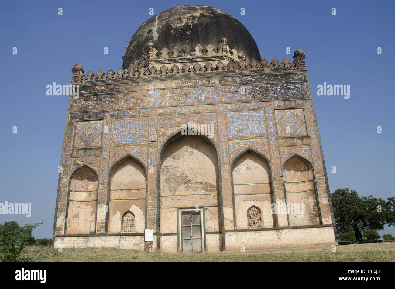 Tomb of Alauddin Ahmad II, Ashtur, Karnataka, India Stock Photo