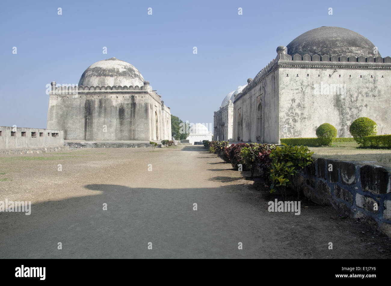 Tombs situated in the Haft Gumbaz Complex, Santraswadi, Gulbarga, Karnataka, India Stock Photo