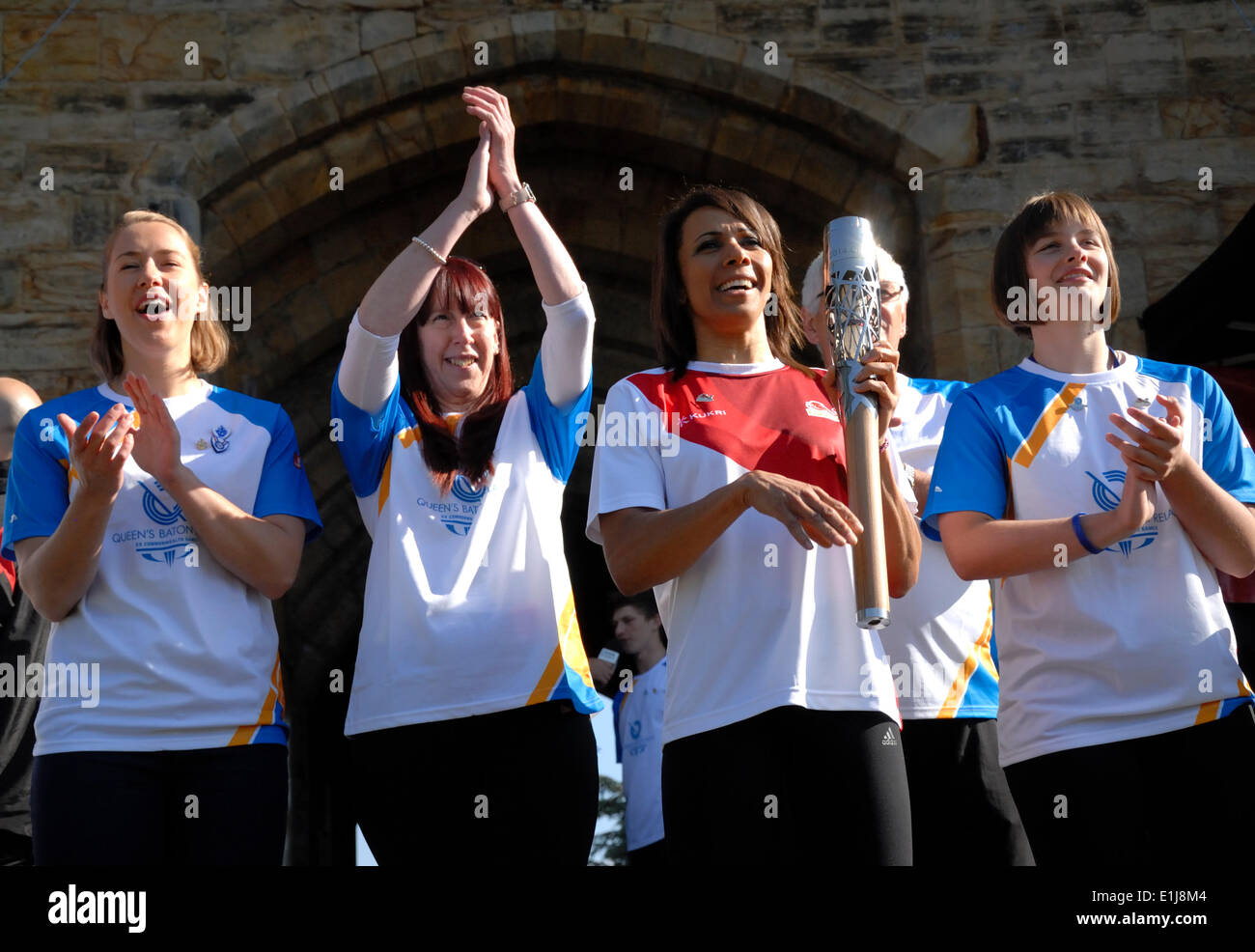 Tonbridge, Kent, UK. 05th June, 2014. The Queen's Baton Relay reaches Tonbridge in Kent, on its way to the Commonwealth Games in Glasgow. Lizzy Yarnold, Caz Lorenzo, Dame Kelly Holmes and Millie Knight in Tonbridge Castle Stock Photo