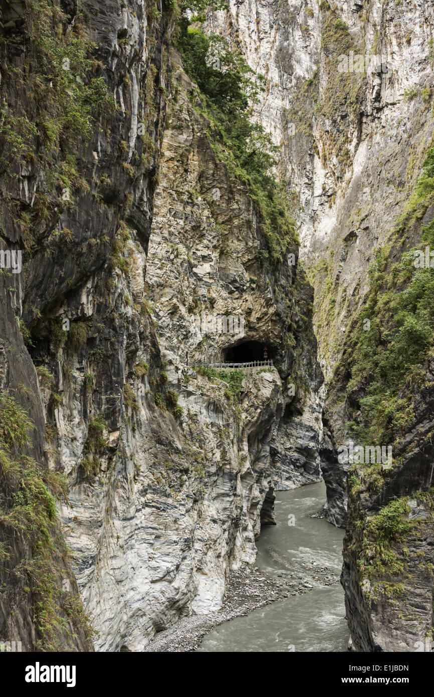 Majestic taroko national park hi-res stock photography and images - Alamy