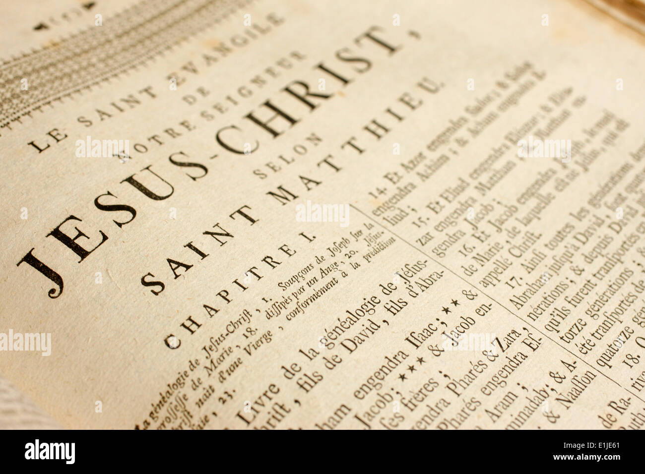 18th century French bible. Matthew's gospel Stock Photo Alamy