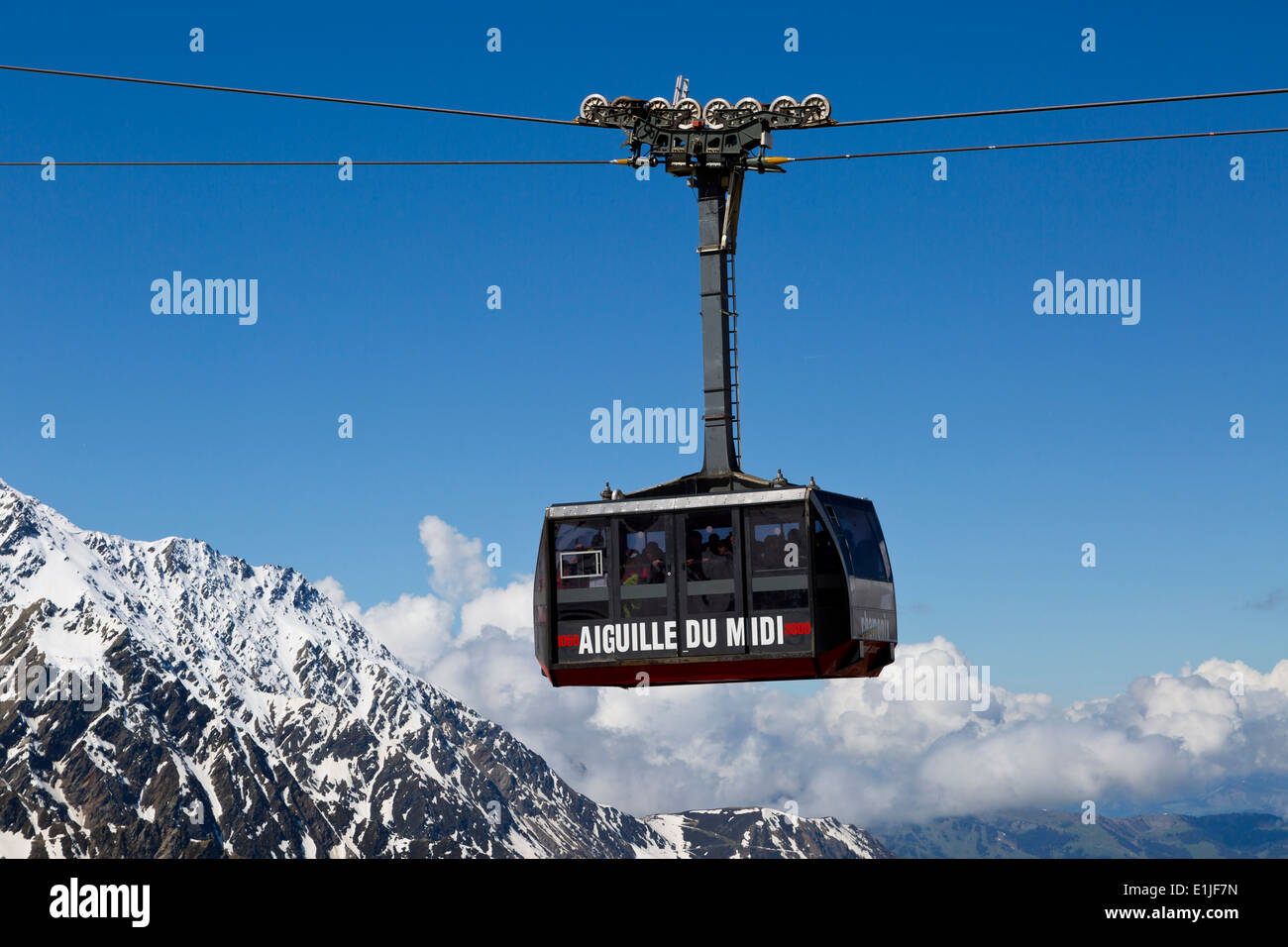 Gondola to the Aiguille du Midi in Chamonix, France Stock Photo Alamy