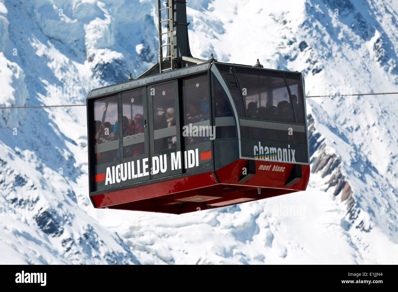 Gondola to the Aiguille du Midi in Chamonix, France Stock Photo Alamy