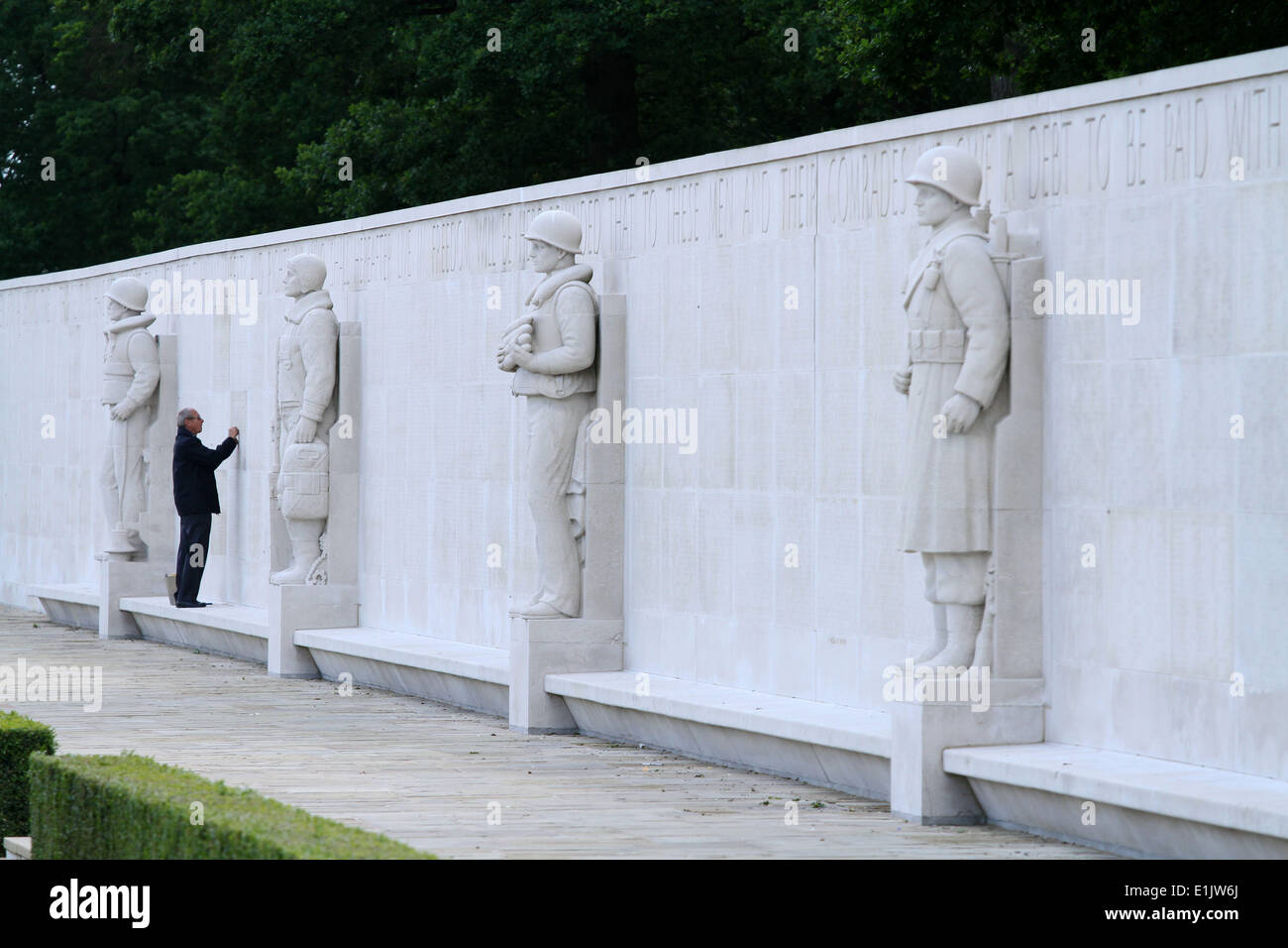 Fighting women world war two hi-res stock photography and images - Alamy