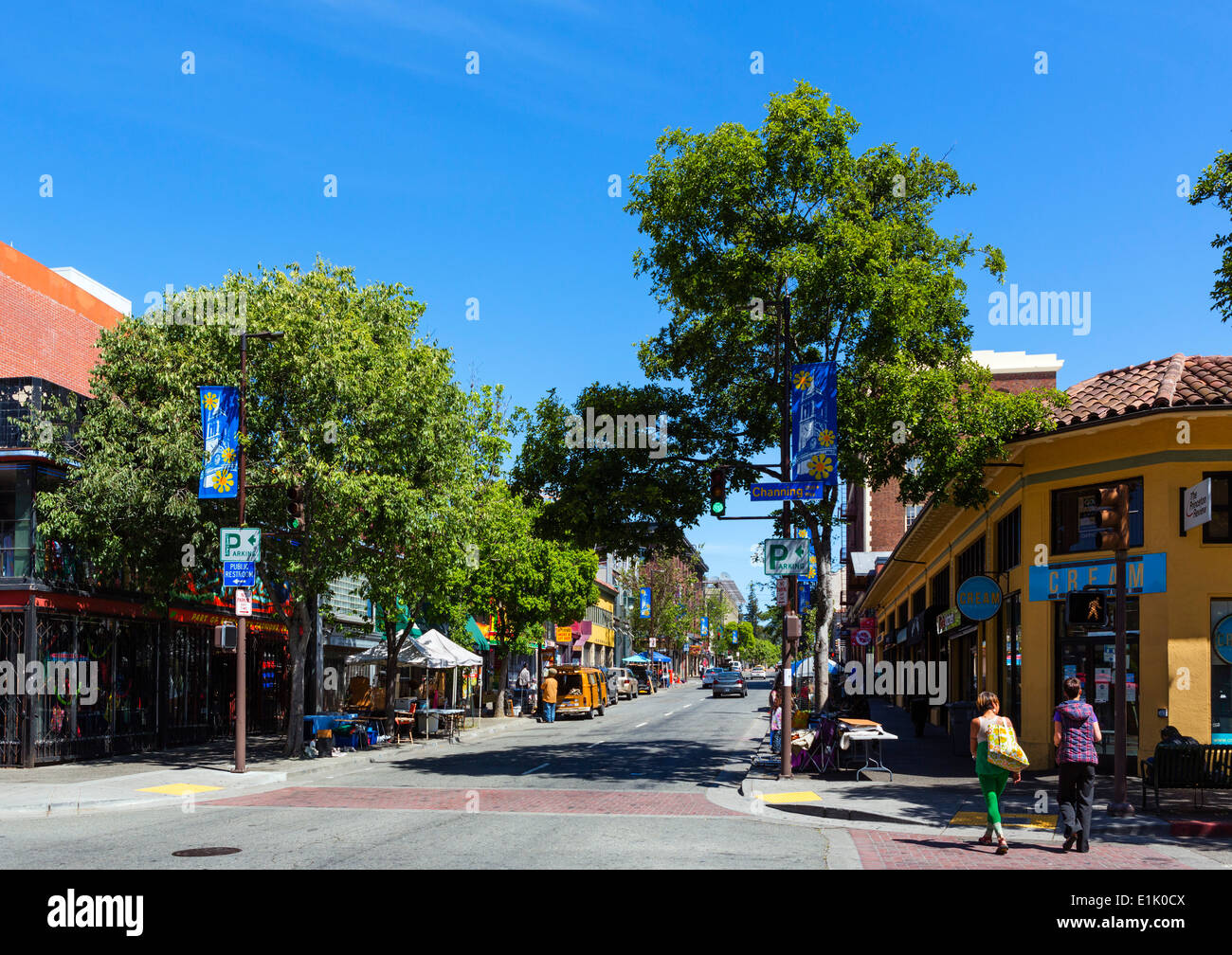 Shops on Telegraph Avenue near UC Berkeley, Berkeley, Alameda County, California, USA Stock Photo