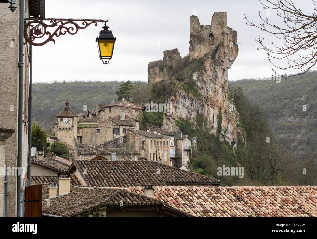 Rocky Perched Castle with street light. Penne Castle with the town below. Perched above the modern town, ancient fortification Stock Photo