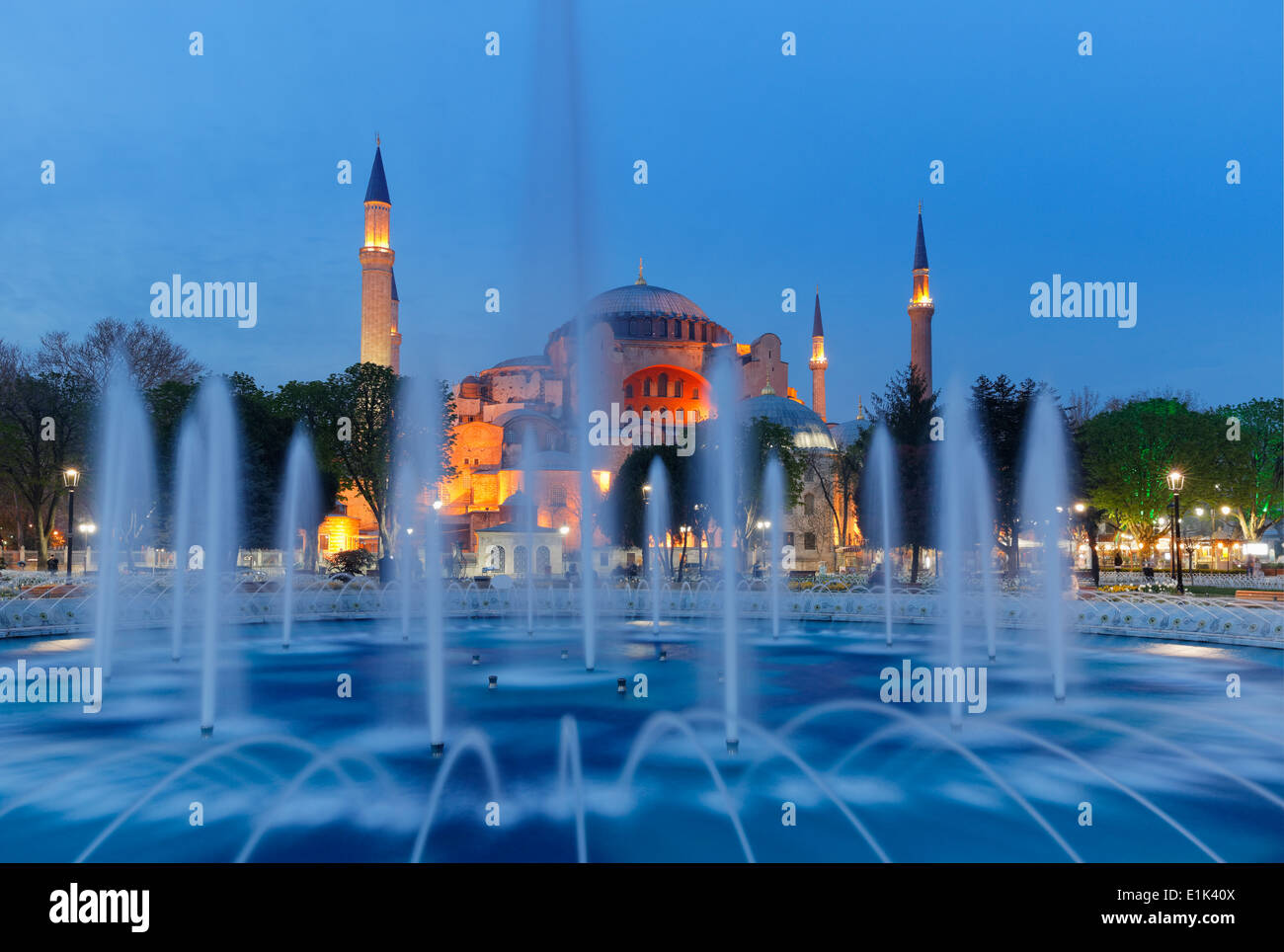 Hagia sofia fountain istanbul hi-res stock photography and images - Alamy