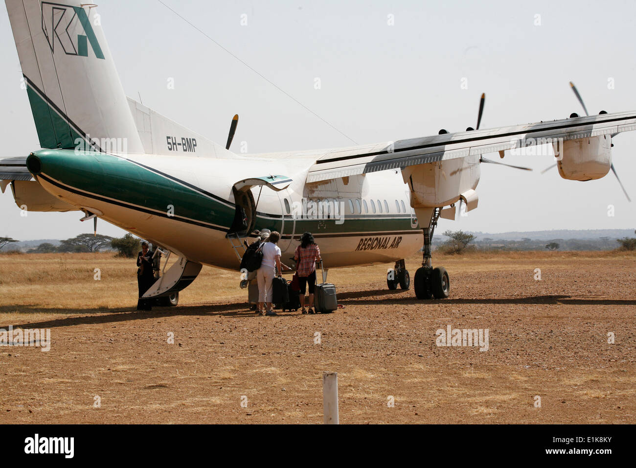 African plane hi-res stock photography and images - Alamy