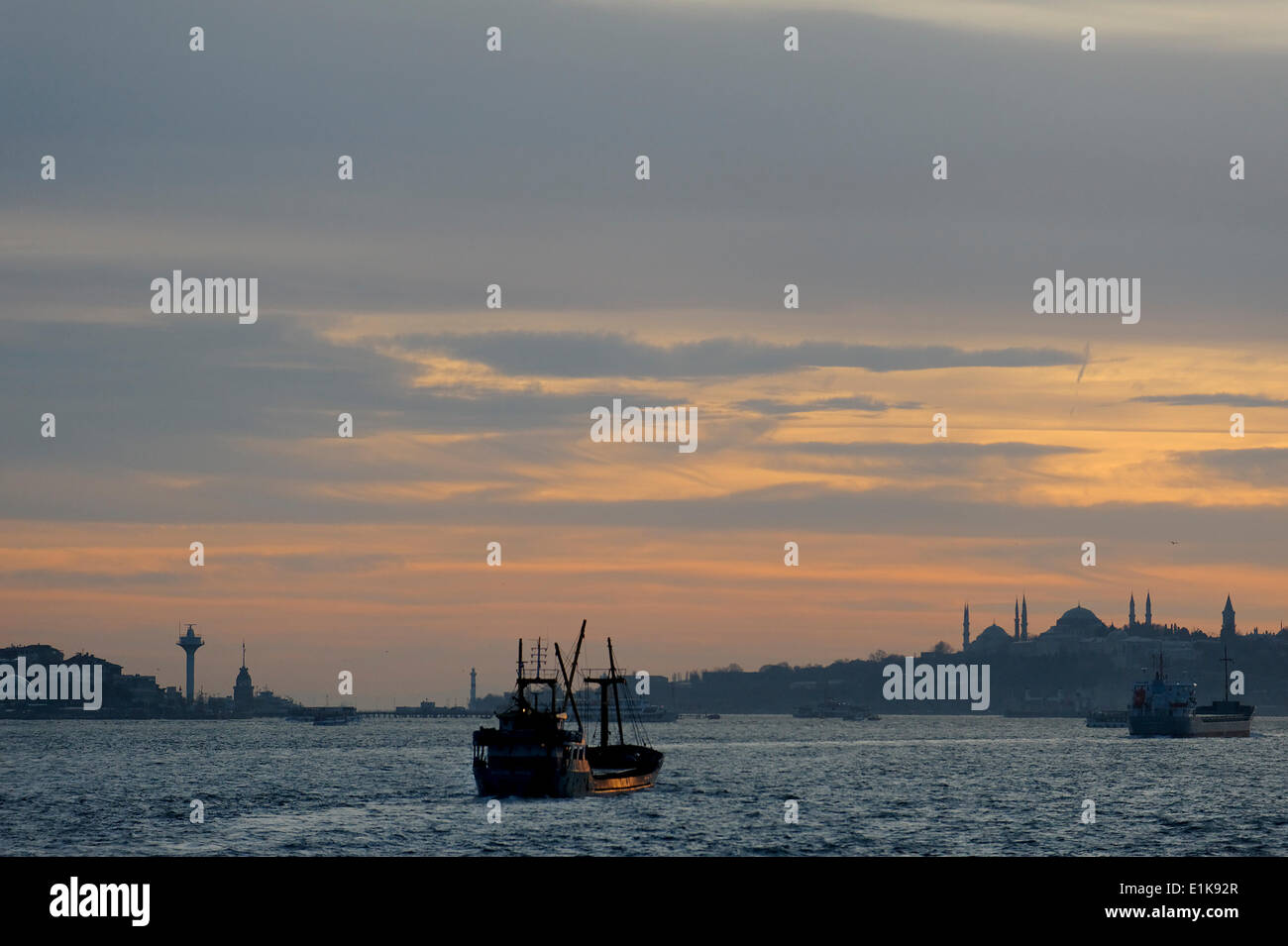 Sunset over the Bosphorus strait, Istanbul Stock Photo - Alamy