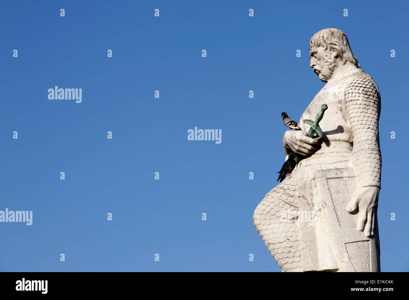Statue of Guzman el bueno Stock Photo