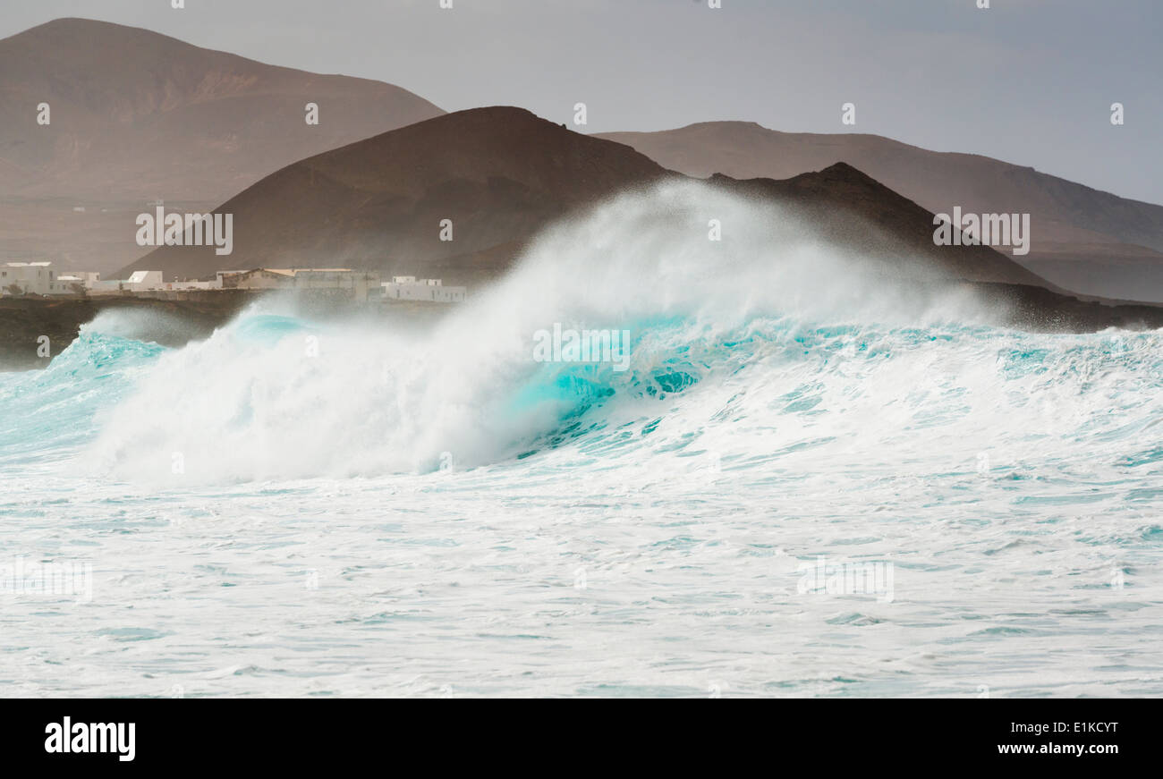 Breaking wave. La Santa, Lanzarote, Canary Islands, Spain. Stock Photo