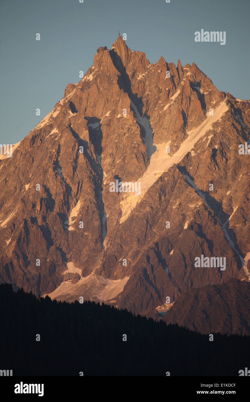 Mont Blanc mountain range.  L'aiguille du Midi. Stock Photo