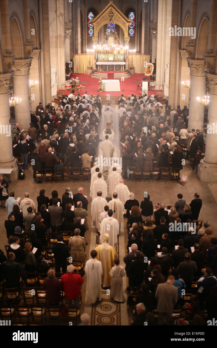 Procession Photo Faith procession hi-res stock photography and images - Alamy