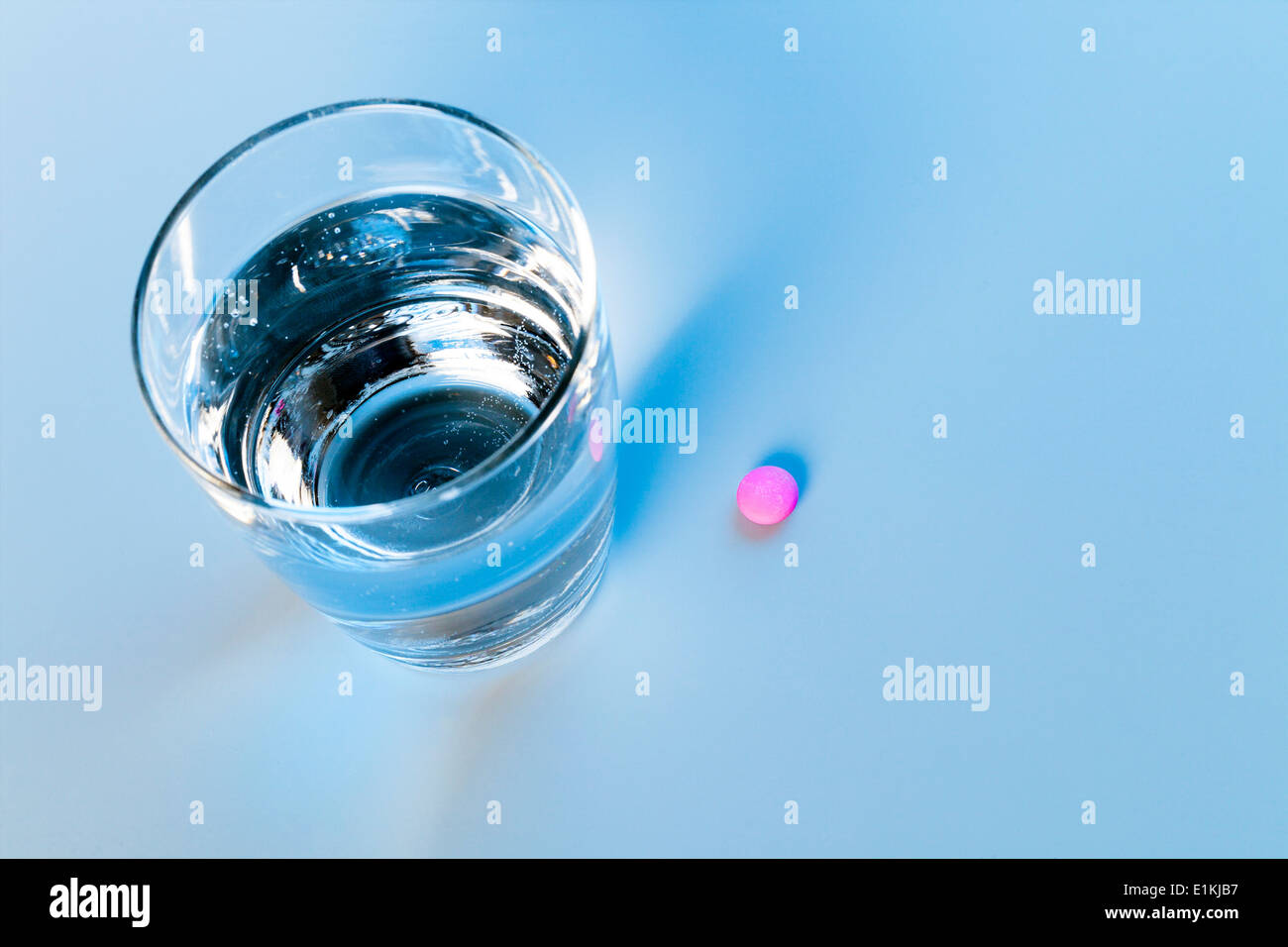 One pill water hi-res stock photography and images - Alamy