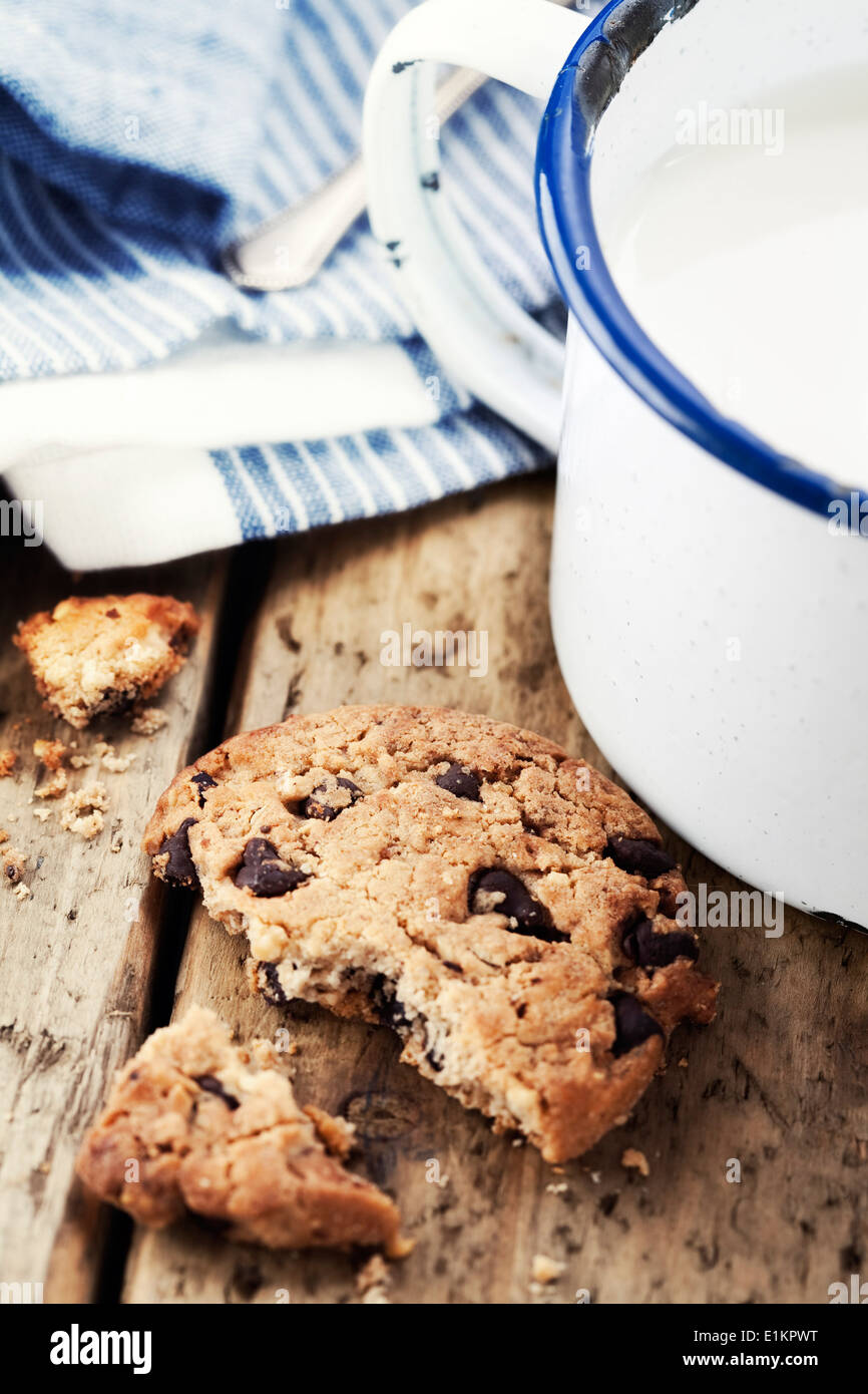 Chocolate chips cookie and milk Stock Photo Alamy