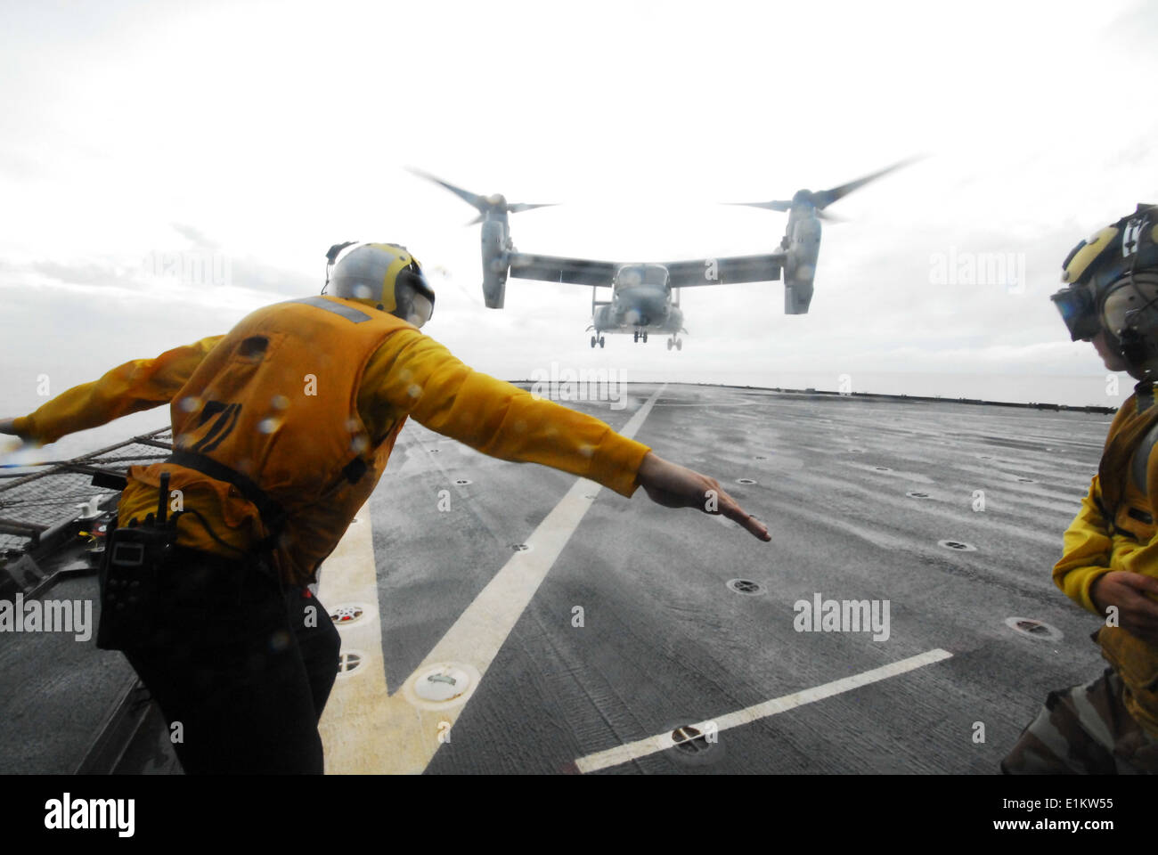Patrol u s navy boatswains mate 3rd class brian sherlock hires stock photography and images Alamy