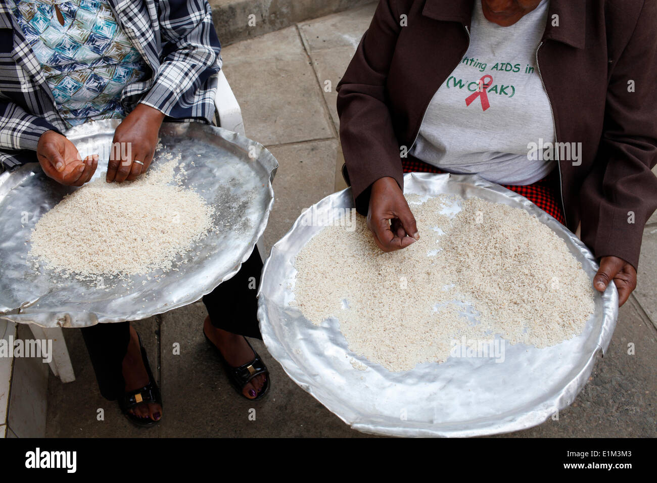 Rice rice fighting fighting rice rice hi-res stock photography and ...