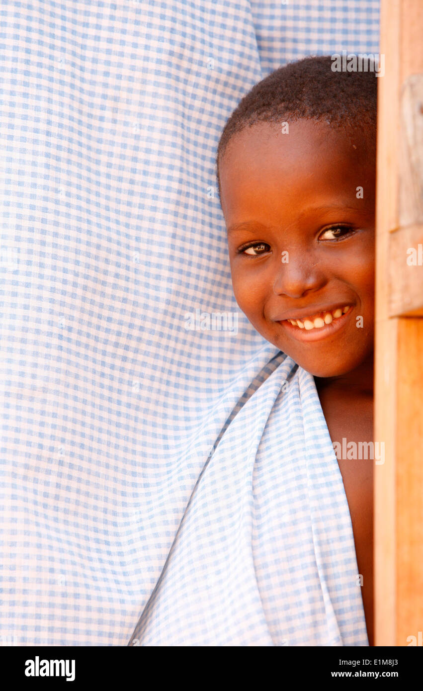 Boy africa happy hi-res stock photography and images - Alamy