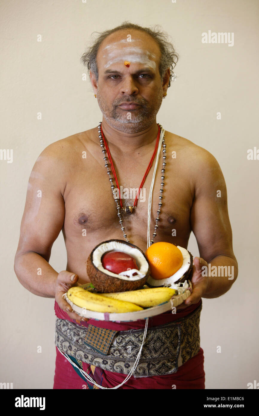 Brahmin priest in Highgate Hill Hindu temple, London Stock Photo