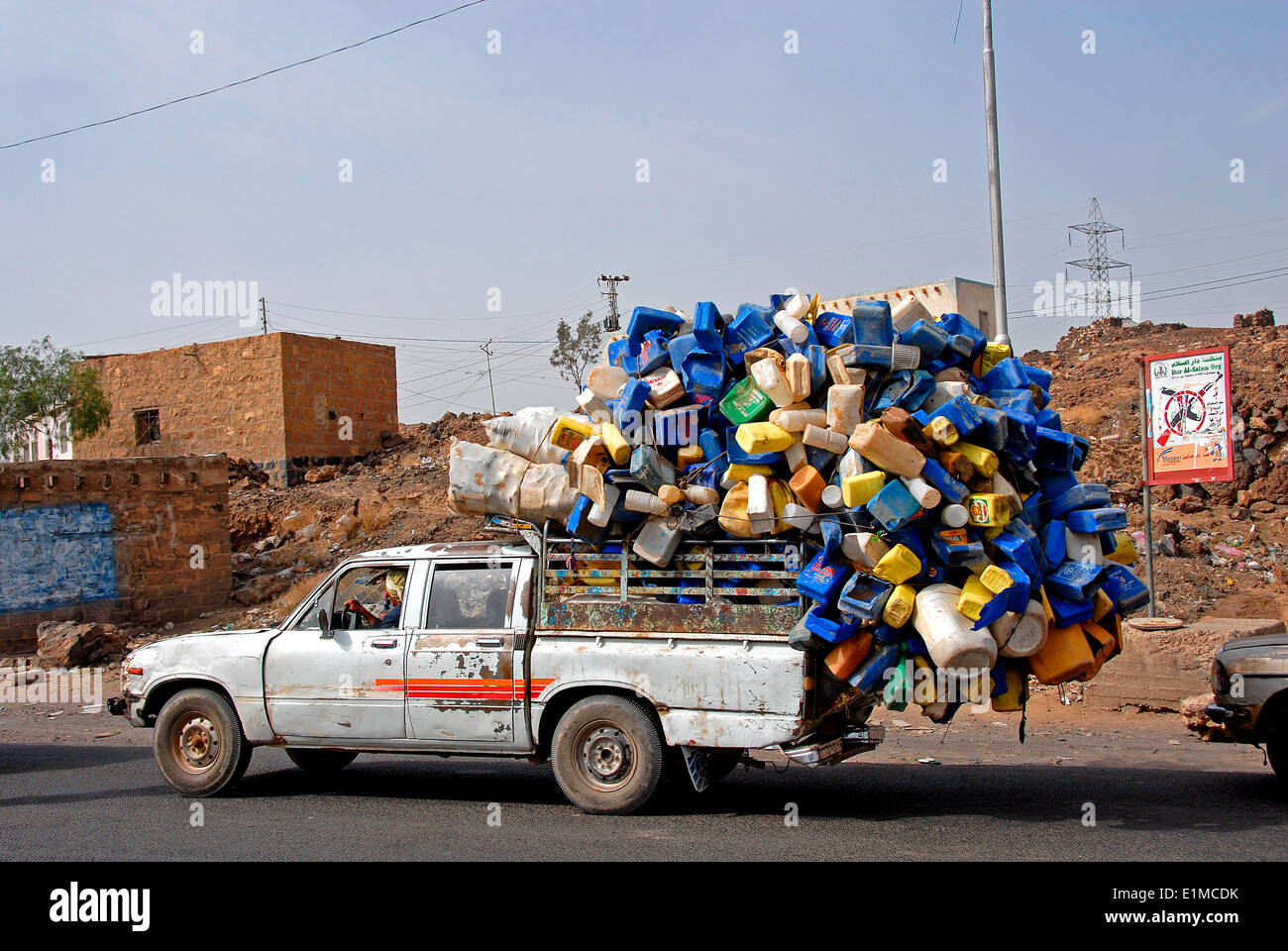 Empty containers hires stock photography and images Alamy