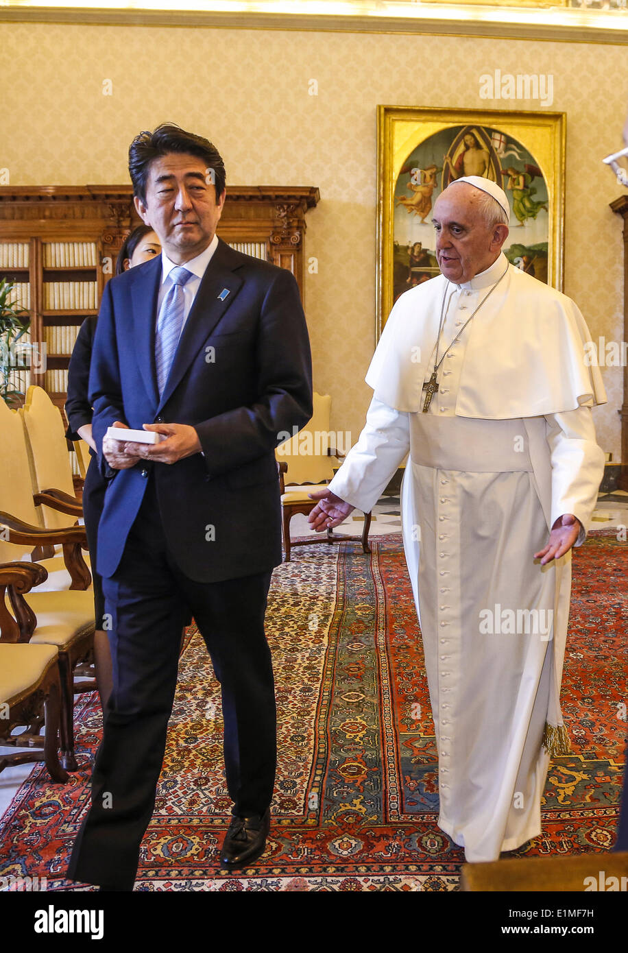 Vatican City 06th june, 2014. Private Library Audience with the Holy Father Pope Francis to the Prime Minister of Japan, Mr. Shinzo Abe Seil. Credit:  Realy Easy Star/Alamy Live News Stock Photo