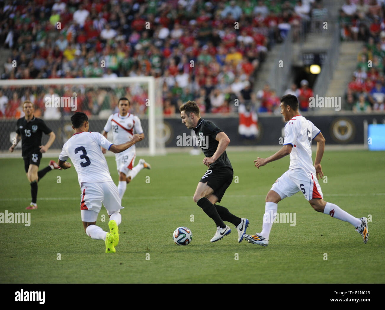 Chester, Pennsylvania, USA. 6th June, 2014. Costs Rica players OSCAR DUARTE (6) and GIANCARLO GONZALEZ (3) in action against Ireland player, KEVIN DOYLE (22) during the Freedom Cup match held at PPL Park in Chester Pa Credit:  Ricky Fitchett/ZUMAPRESS.com/Alamy Live News Stock Photo