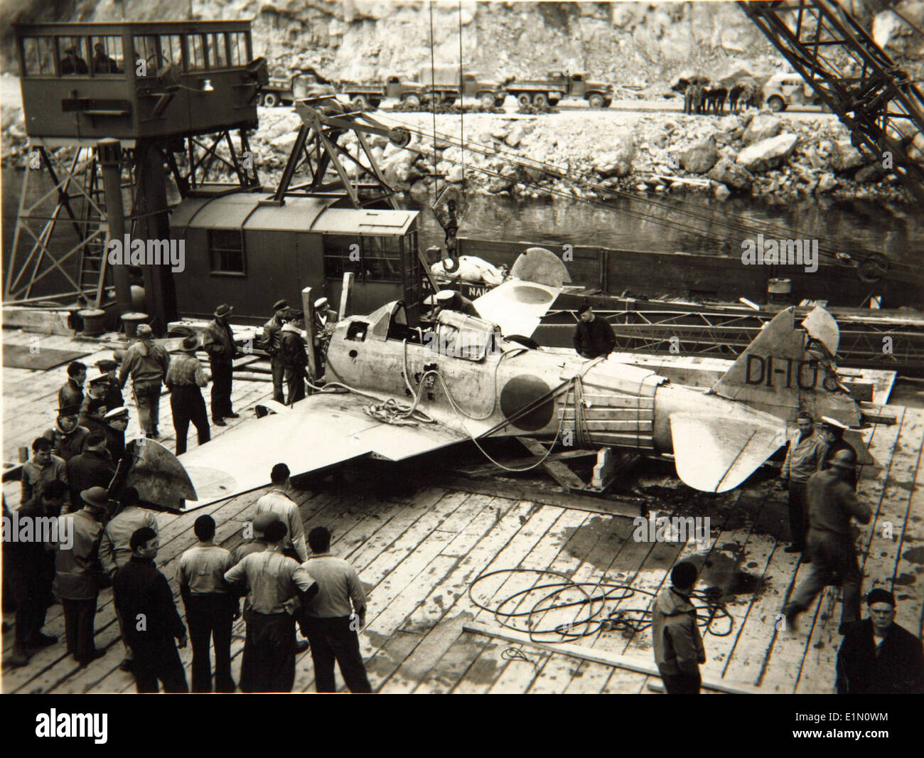 Mitsubishi a6m zero akutan zero hi-res stock photography and images - Alamy