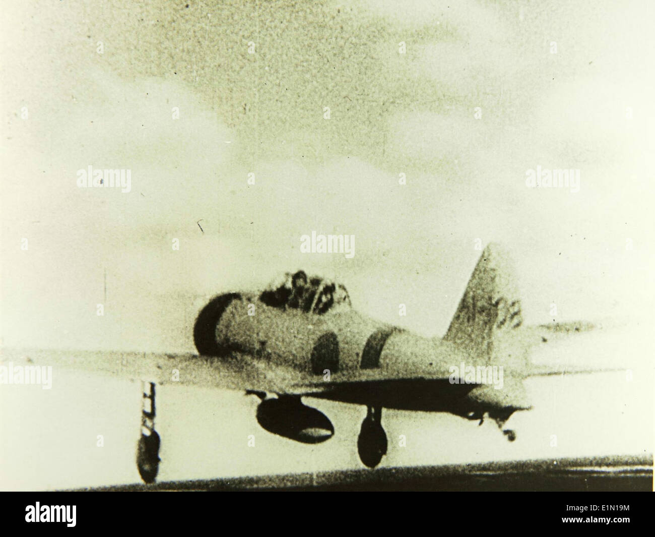 The Mitsubishi A6M Zero was a long-range, carrier-based fighter ...