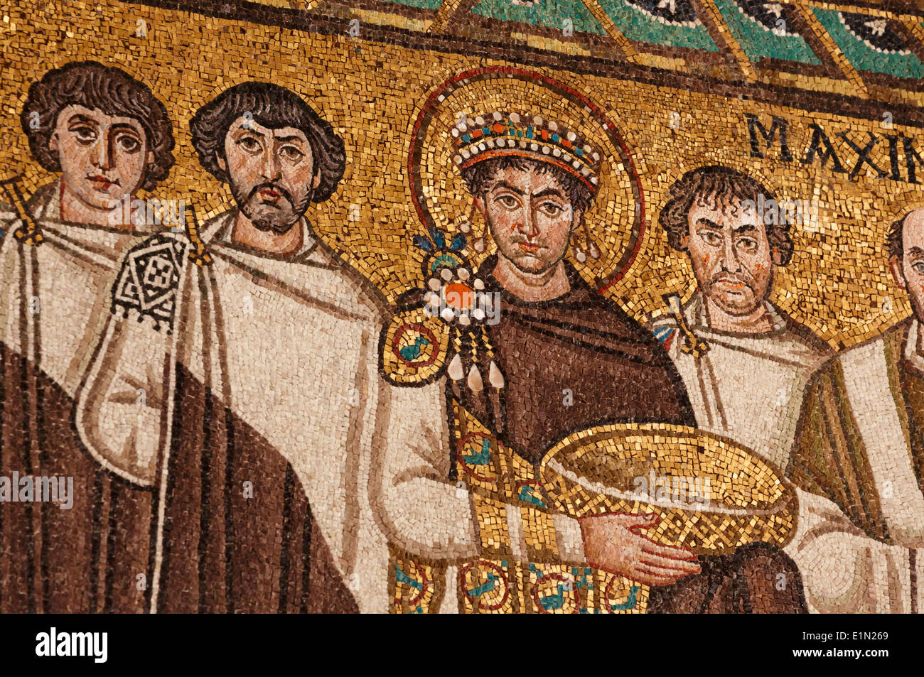 Ravenna, Ravenna Province, Italy. Mosaic in San Vitale basilica of Emperor Justinian I with members of his court. Stock Photo