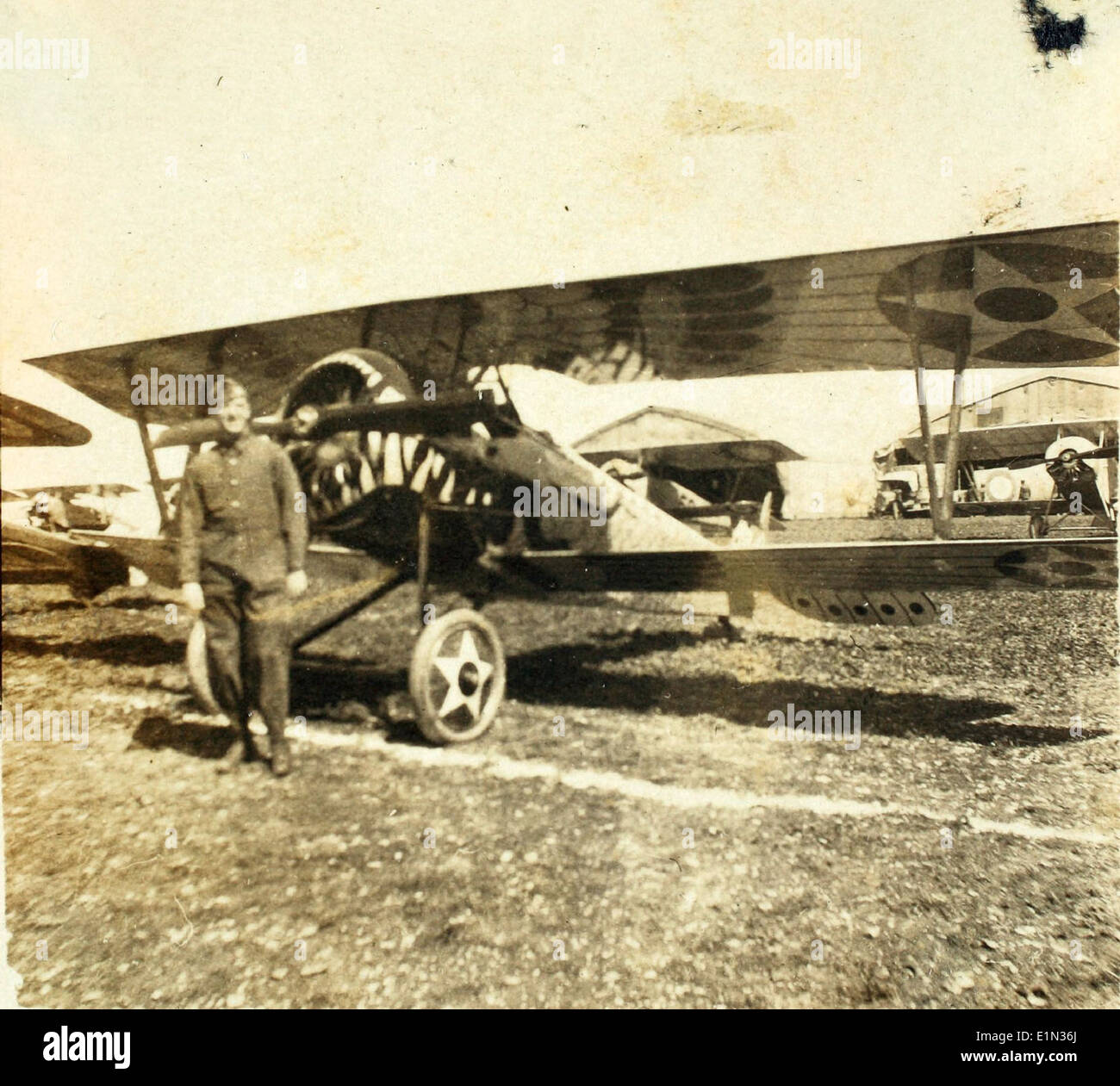 洋書 French Aircraft of the First WW Military Aviation History FRENCH AIRCRAFT OF THE FIRST WORLD