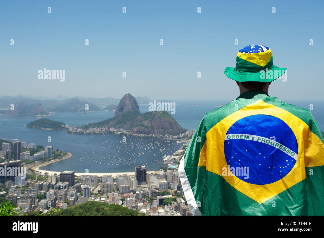 Brazilian flag hi-res stock photography and images - Alamy