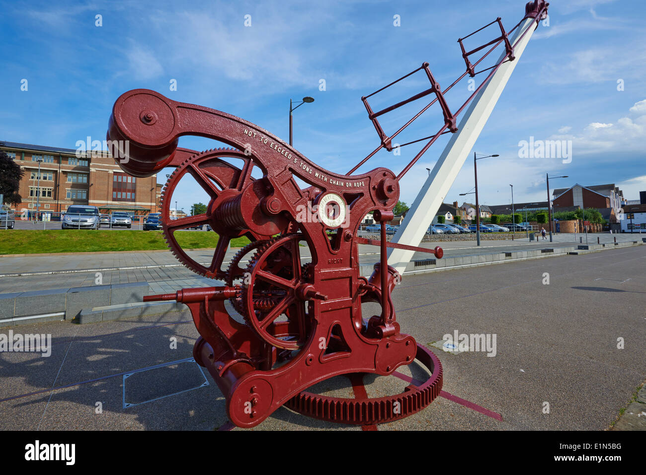 Midland Railway Crane rescued from a railway yard and restored on the