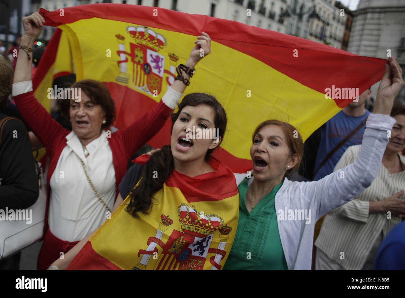 Madrid, Spain. 6th June, 2014. Protestors shout slogans and wave